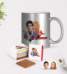 Kişiye Özel Sevgililer Karikatürlü Krom Kupa ve Çikolata Hediye Seti-11