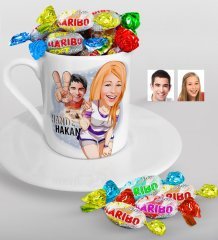 Kişiye Özel Sevgililer Karikatürlü Türk Kahvesi Fincanı ve Haribo Şeker Hediye Seti-30