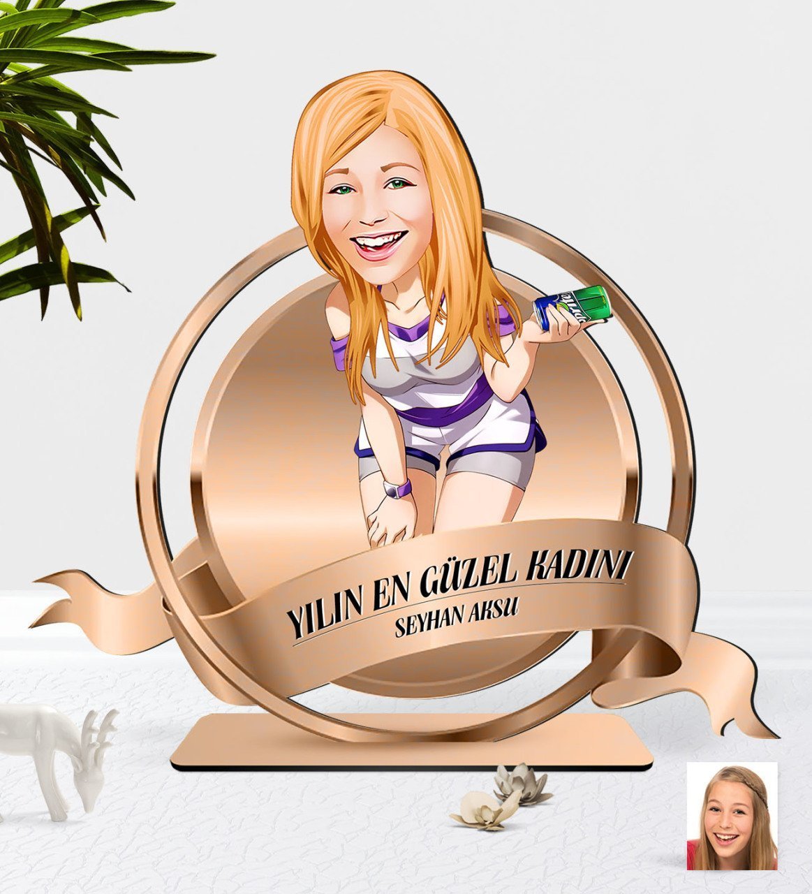 Kişiye Özel Kadın Karikatürlü 3D Ahşap Biblo Plaket-36