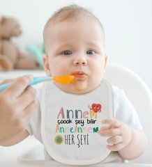 BK Kids Annem Çok Şey Bilir Tasarımlı Bebek Body Zıbın ve Mama Önlüğü Hediye Seti - Model 1