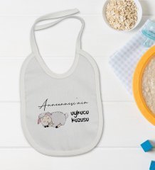 BK Kids Anneannesinin Uykucu Kuzusu Tasarımlı Bebek Body Zıbın ve Mama Önlüğü Hediye Seti - Model 1