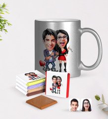 Kişiye Özel Sevgililer Karikatürlü Krom Kupa ve Çikolata Hediye Seti-1