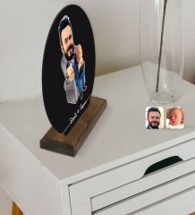 Kişiye Özel Baba Oğul Karikatürlü Yuvarlak Ahşap Biblo-1