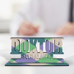 Kişiye Özel Mesleki Doktor Ahşap Masa İsimliği (Model A12)