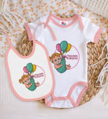 BK Kids Tiizesinin Kızçesi Tasarımlı Pembe Bebek Body Zıbın ve Mama Önlüğü Hediye Seti-1