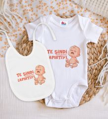 BK Kids Te Şindi Koparacam Tasarımlı Beyaz Bebek Body Zıbın ve Mama Önlüğü Hediye Seti-1