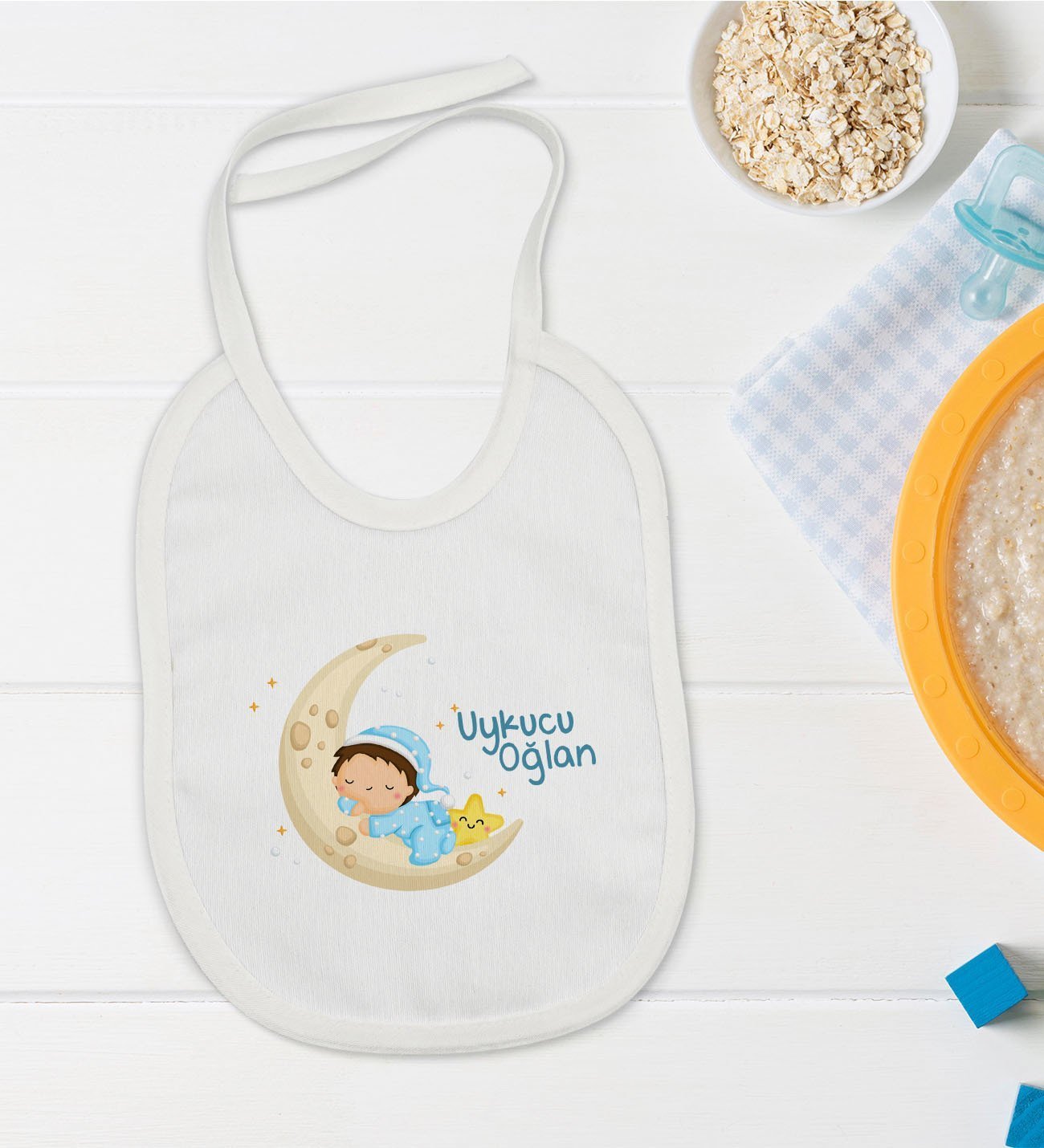 BK Kids Uykucu Oğlan Tasarımlı Bebek Mama Önlüğü - Model 1