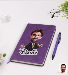 Kişiye Özel Erkek Avukat Karikatürlü Mor Termo Deri Defter Kalem Seti Model 3