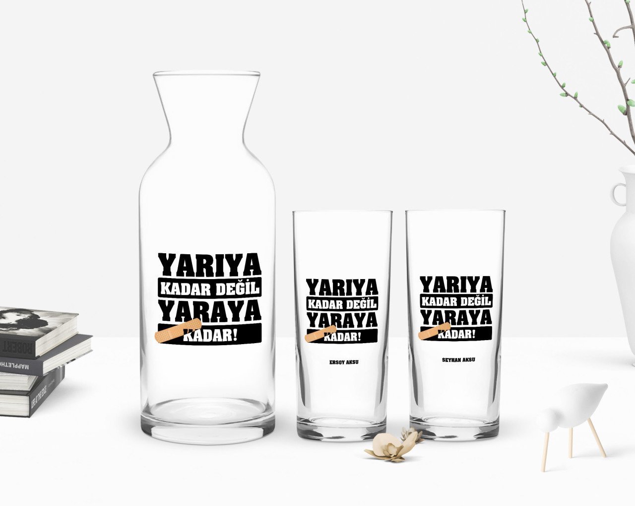 Kişiye Özel Renkli Baskılı Yarıya Kadar Değil Yaraya Kadar Tasarımlı İkili Rakı Bardağı ve Karaf Hediye Seti-2