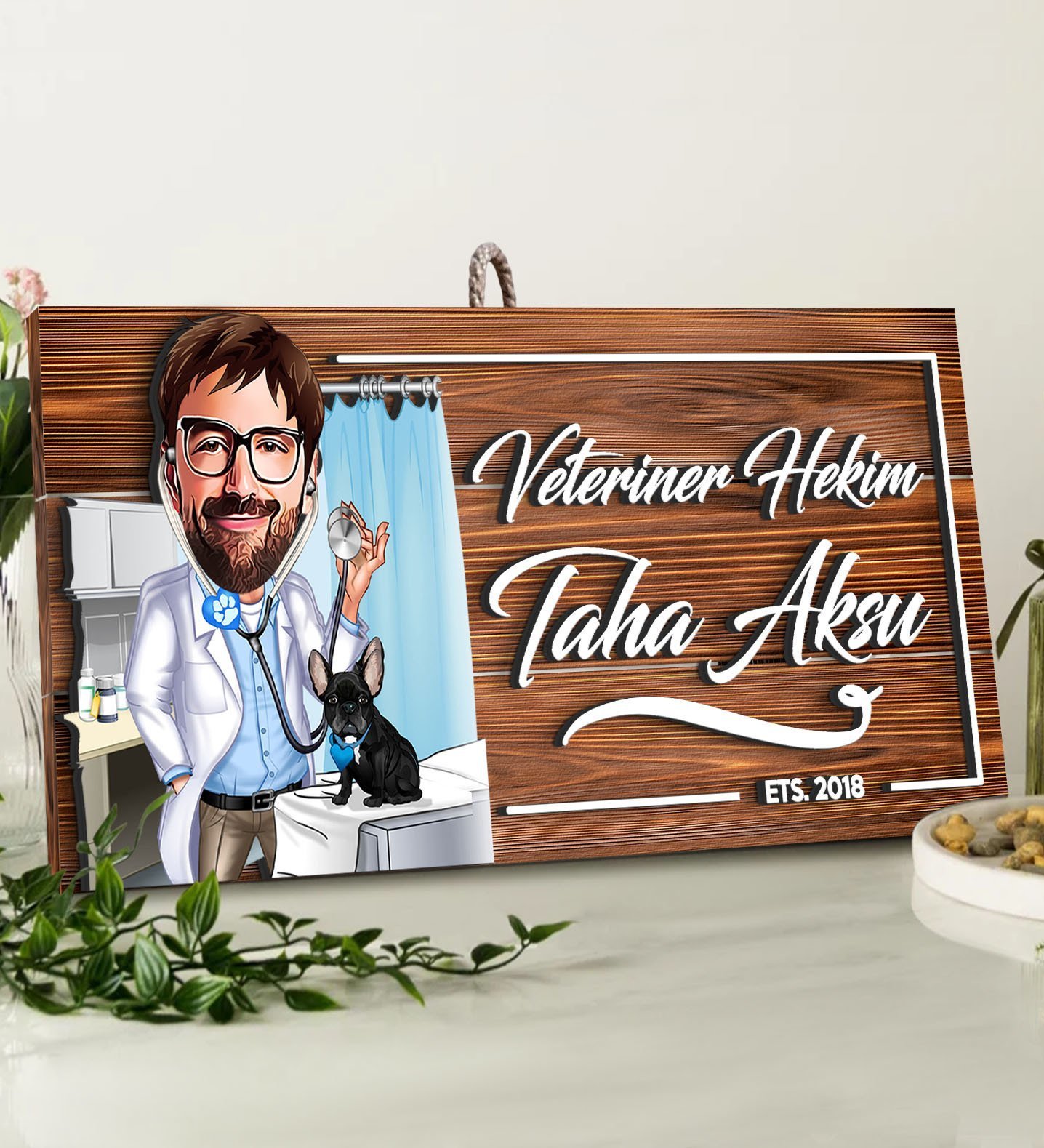 BK Gift Kişiye Özel Veteriner Hekim Karikatürlü Dekoratif Ahşap Tabela