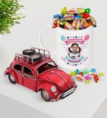 Kişiye Özel Fotoğraflı Doğum Günü Plakalı Nostaljik Kırmızı Metal Vosvos ve Kupa Haribo Şeker Seti-2