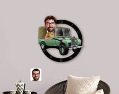 Kişiye Özel Plakalı Erkek Safari Karikatürlü Ahşap Duvar Saati-1