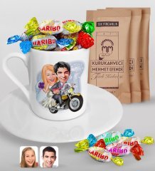 Kişiye Özel Sevgililer Günü Temalı Evleniyoruz Karikatürlü Türk Kahvesi Fincanı Mehmet Efendi Kahve ve Haribo Şeker Hediye Seti-8
