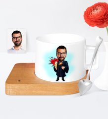 Kişiye Özel Hakim Karikatür Ahşap Altlıklı Seramik Fincan - 1