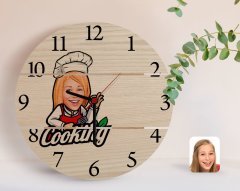 Kişiye Özel Kadın Chef Karikatürlü Otantik Ahşap Palet Saat-14