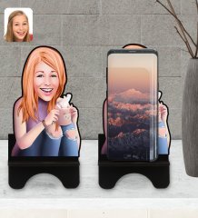 Kişiye Özel Kadın Karikatürlü Ahşap Biblo Telefon Standı-103