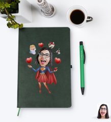 Kişiye Özel Süper Anne Karikatürlü Yeşil Termo Deri Defter Kalem Seti Model 1