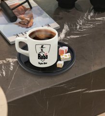 Kişiye Özel Siyah Sunum Tabaklı Baba Godfather Tasarımlı Türk Kahvesi Fincanı Model 15