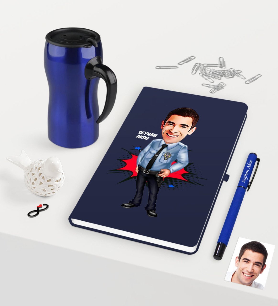 Kişiye Özel Bay Polis Karikatürlü Lacivert Defter Kalem Termos Mug Seti - 1