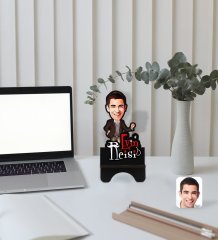 Kişiye Özel Evin Reisi Karikatürlü Ahşap Biblo Telefon Standı-2
