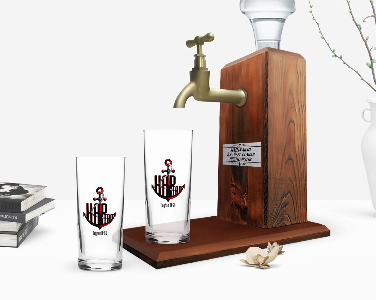 Kişiye Özel Renkli Baskılı Kaptan Tasarımlı İkili Rakı Bardağı ve Ahşap Rakı Standı Hediye Seti-3
