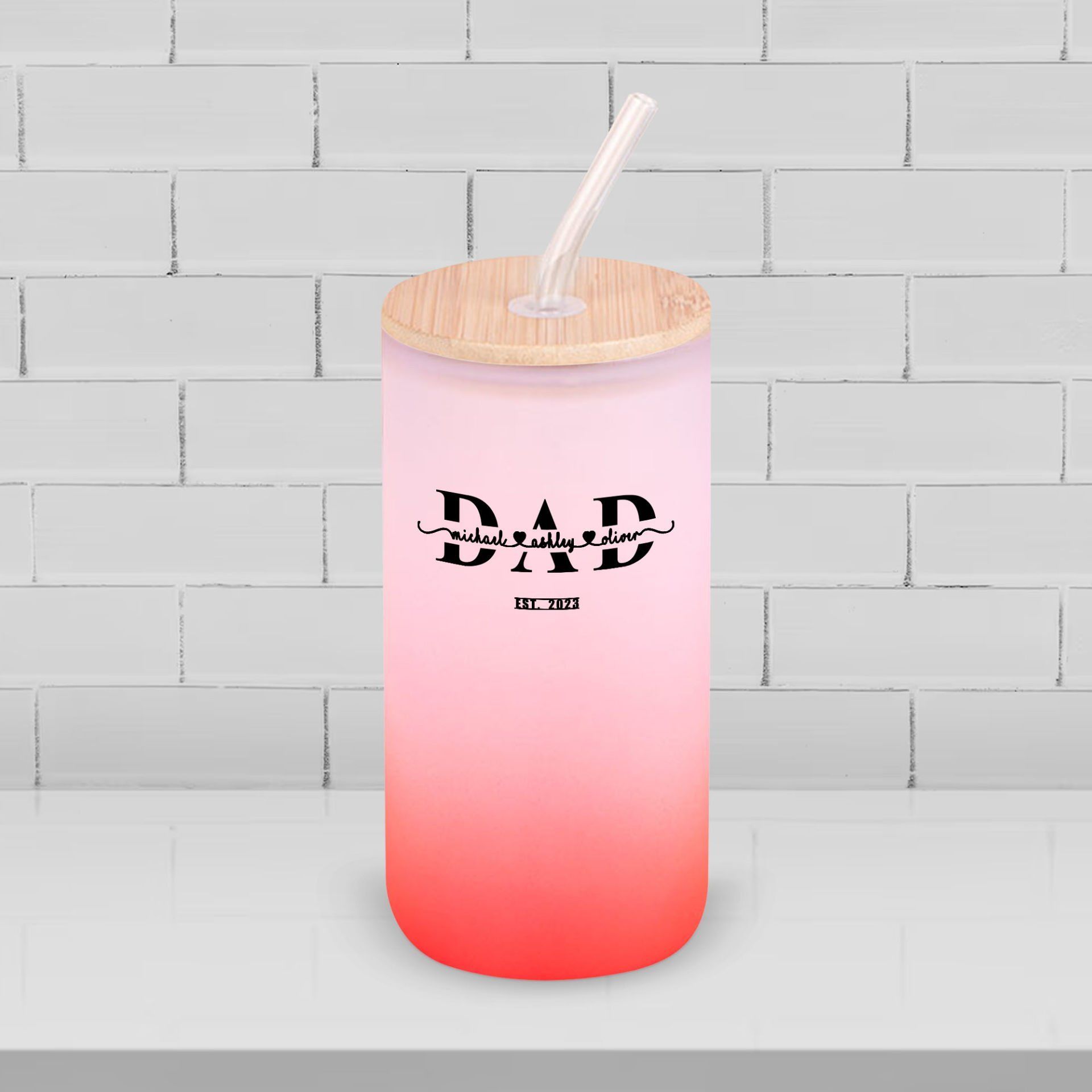 BK Gift İsimli Dad Tasarımlı Kırmızı Renk Pipetli Buzlu Cam Bardak 600ml - 1, Babaya Hediye, Doğum Günü Hediyesi