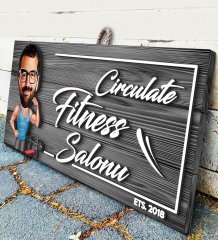 BK Gift Kişiye Özel Fitness Salonu Karikatürlü Gri Dekoratif Ahşap Tabela