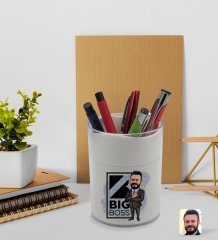 BK Gift Kişiye Özel Erkek Big Boss Karikatürlü Beyaz Akrilik Kalemlik - Model 1