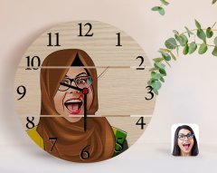Kişiye Özel Kadın Arapça Öğretmeni Karikatürlü Otantik Ahşap Palet Saat-3