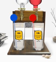 Kişiye Özel Renkli Baskılı En Kötü Günümüz Böyle Olsun Tasarımlı İkili Vodka Bardağı ve Çift Musluklu Doğal Ahşap Vodka Standı-3
