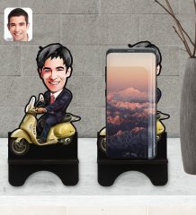Kişiye Özel Erkek Motorcu Karikatürlü Ahşap Biblo Telefon Standı-3