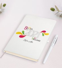 Kişiye Özel Bu Yılda Hep Gülümse Temalı Beyaz Defter Kalem Seti