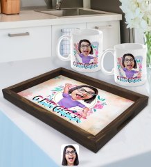 Kişiye Özel O Bir Çiçek Karikatürlü Doğal Ahşap Tepsi ve 2’li Kupa Bardak Seti-3