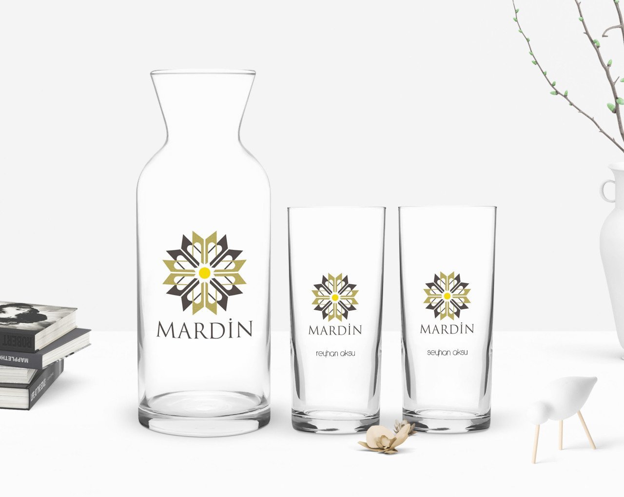 Kişiye Özel Renkli Baskılı Mardin Tasarımlı Turistik İkili Rakı Bardağı ve Karaf Hediye Seti-1