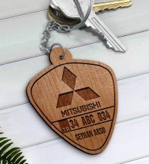 Kişiye Özel İsimli Plakalı Mitsubishi Ahşap Anahtarlık-1