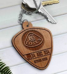 Kişiye Özel İsimli Plakalı Lotus Ahşap Anahtarlık-1
