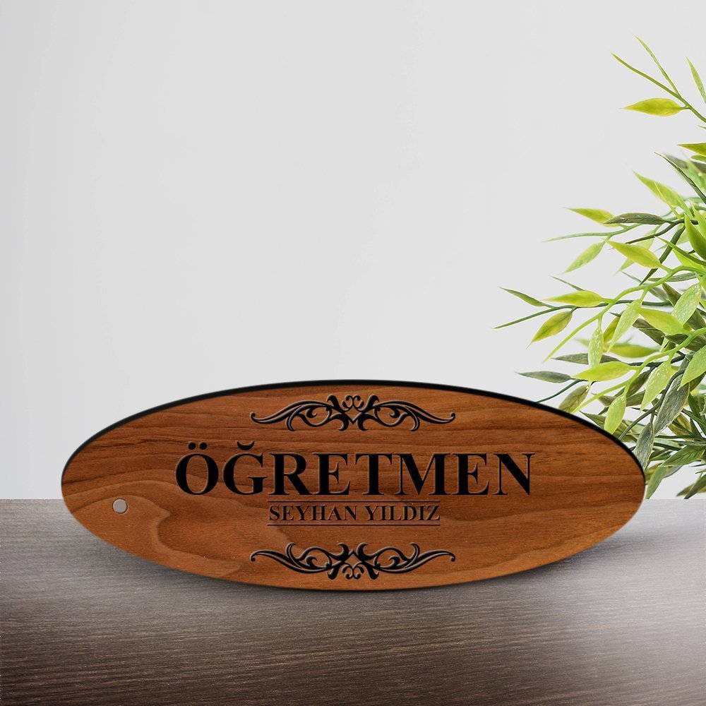 Kişiye Özel Mesleki Öğretmen Ahşap Oval Masa İsimliği  - 1