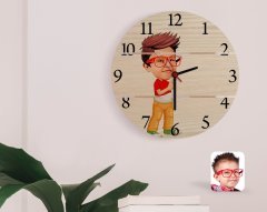 Kişiye Özel Erkek Çocuk Karikatürlü Otantik Ahşap Palet Saat-1