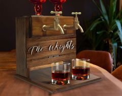 BK Gift Kişiye Özel Kabartma İsimli Çift Musluklu Doğal Ahşap Viski Standı, İçki Standı, Doğum Günü Hediyesi, Ev Hediyesi, Erkek Hediye-14