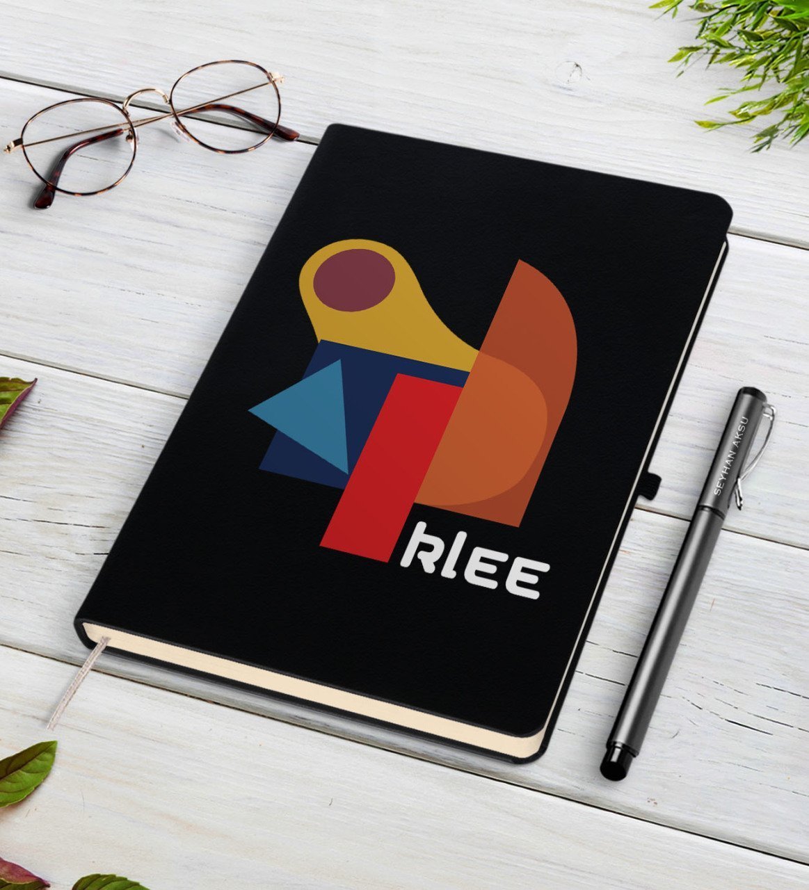 Kişiye Özel Klee Tasarımlı Siyah Defter ve Kalem Hediye Seti