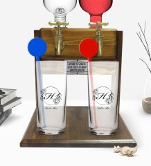 Kişiye Özel Renkli Baskılı Baş Harf İsim Tasarımlı İkili Vodka Bardağı ve Çift Musluklu Doğal Ahşap Vodka Standı-5