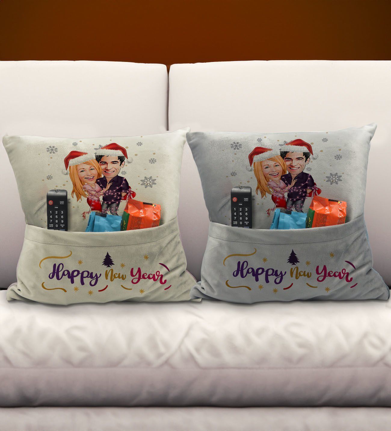 BK Gift Kişiye Özel Yılbaşı Karikatür Tasarımlı 2'li Organizer Kumanda ve Atıştırmalık Cepli Krem&Gri Kırlent Yastık- 1, Yılbaşı Hediyesi, Yeni Yıl Hediyeleri