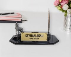 Kişiye Özel Bozkurt Saatli Kristal Masa İsimliği