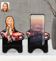 Kişiye Özel Kadın Patron Karikatürlü Ahşap Biblo Telefon Standı-2