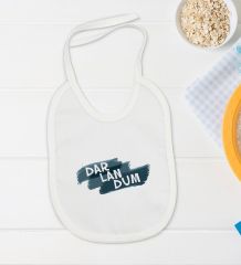BK Kids Darlandum Tasarımlı Beyaz Bebek Body Zıbın ve Mama Önlüğü Hediye Seti-1
