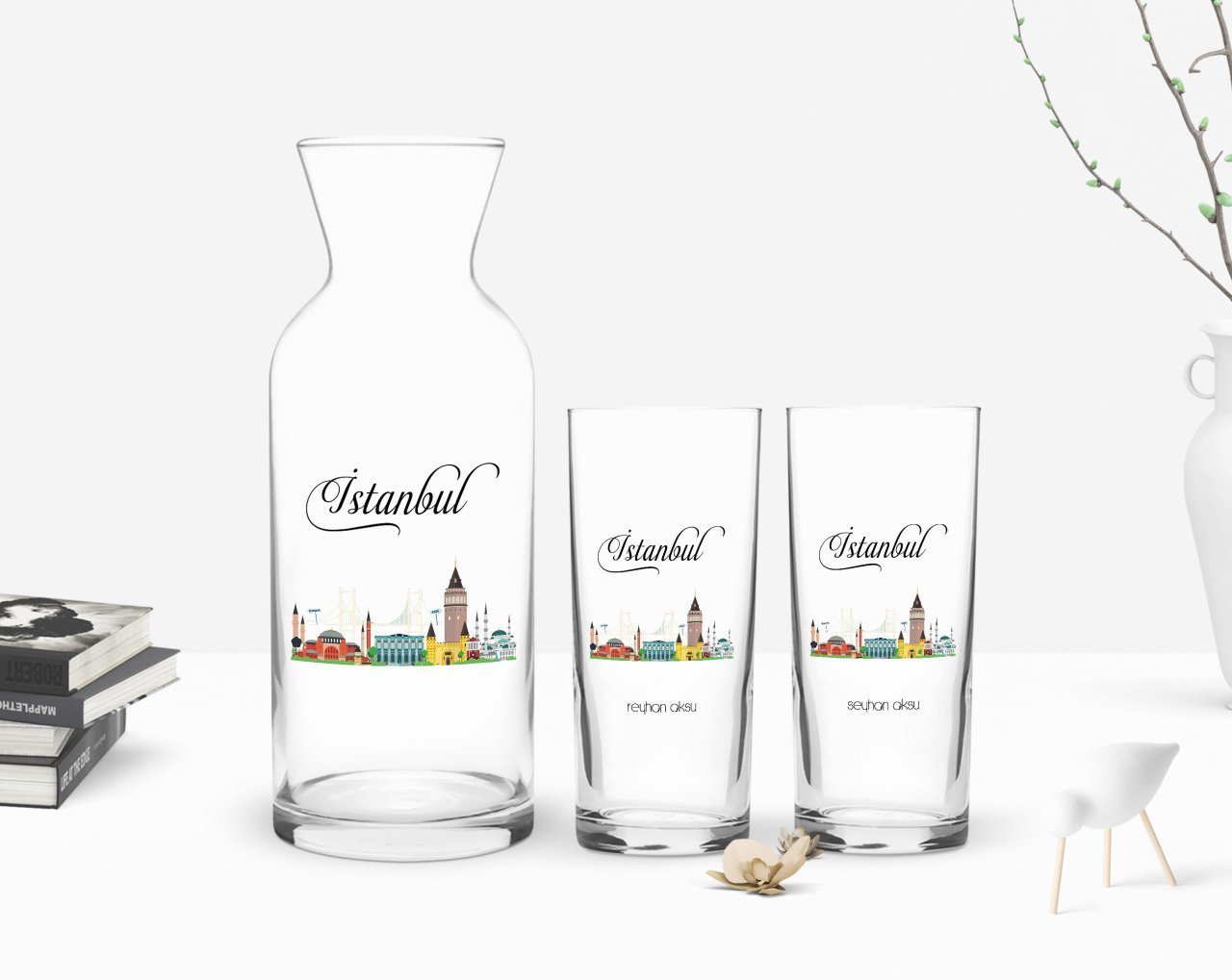 Kişiye Özel Renkli Baskılı İstanbul Tasarımlı Turistik İkili Rakı Bardağı ve Karaf Hediye Seti-3