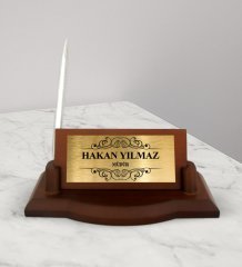 Kişiye Özel AHM-104 Gümüş Tek Kalemli Ahşap Masa İsimliği