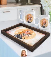 Kişiye Özel Kadın Kuaför Karikatürlü Doğal Ahşap Tepsi ve 2’li Kupa Bardak Seti-2