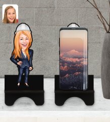 Kişiye Özel Kadın Mühendis Karikatürlü Ahşap Biblo Telefon Standı-1