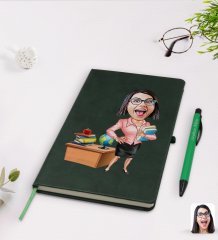 Kişiye Özel Kadın Öğretmen Karikatürlü Yeşil Termo Deri Defter Kalem Seti Model 5